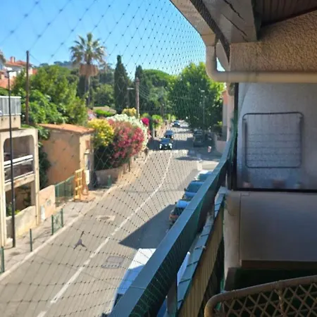 Lejlighed With Balcony At The Foot Of The Sainte-Maxime